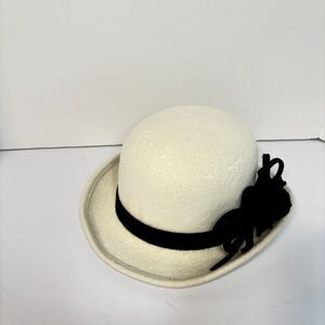 Jeanne Marie Women's Designer Hat Millinery Classic Headwear Good Condition